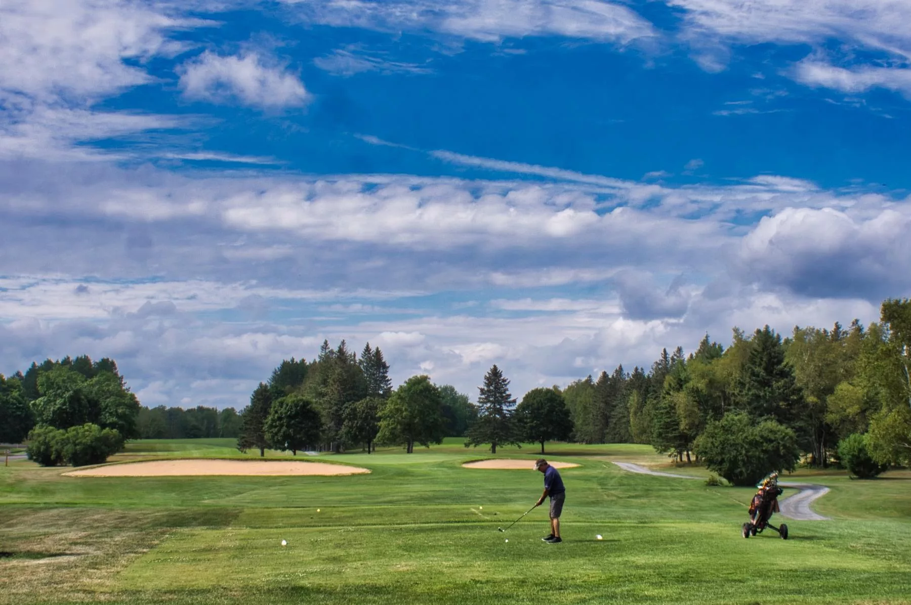 File:Canada new brunswick jon pedersen july 2020 - mactaquac golf 2.jpg - Image of Golf tourism, A p